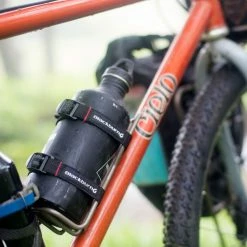 Blackburn OUTPOST Cargo Cage Porte-bouteilles / Porte-bagages 10 Blackburn OUTPOST Cargo Cage Porte-bouteilles / Porte-bagages -Topeak Soldes Blackburn OUTPOST Cargo Cage Flaschenhalter d