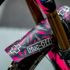 Muc-Off Ride Guard Avant -Topeak Soldes HIGHLIGHT 1 Front Ride Guard BOLT 950x crop center